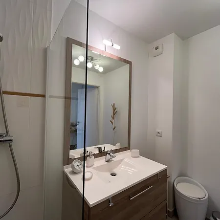 Centre : T2 Avec Parking, Loggia Et Proche - Fr-1-319-566 Apartment Arcachon