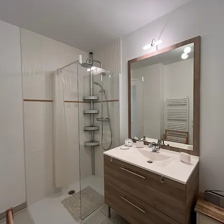 Centre : T2 Avec Parking, Loggia Et Proche - Fr-1-319-566 Apartment Arcachon