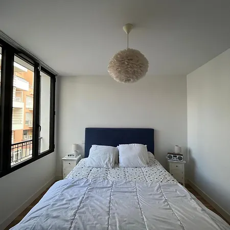 Centre : T2 Avec Parking, Loggia Et Proche - Fr-1-319-566 Apartment